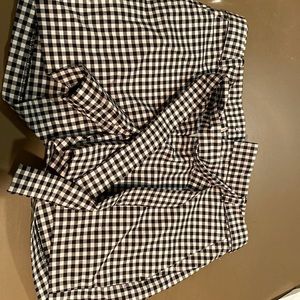 Checkered high-waisted cotton shorts with tie.